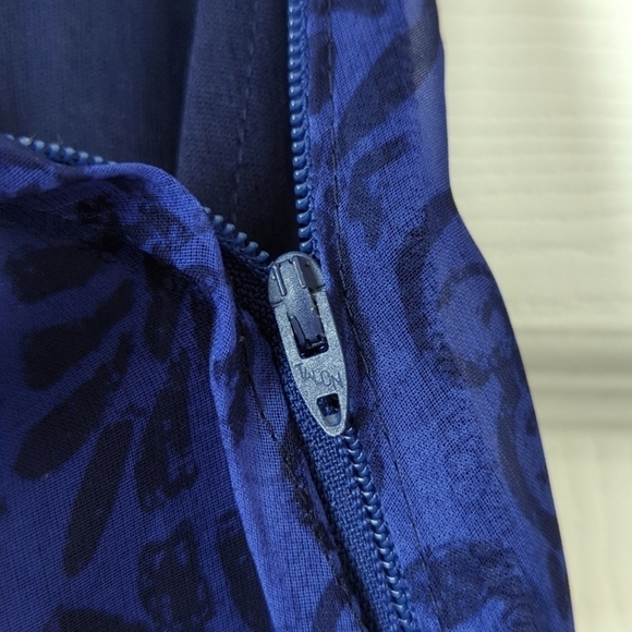 Petite Sophisticate 80's Vintage Motif Chiffon High Waisted Midi Skirt Blue S - Picture 6 of 14